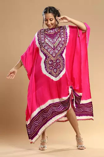 Purple And Fuschia Bandhani Kaftan