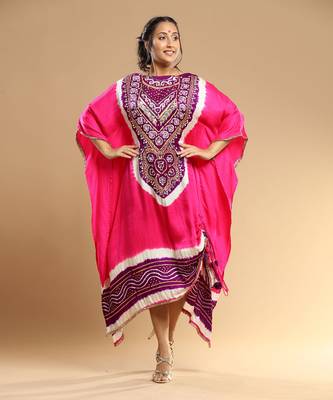 Purple And Fuschia Bandhani Kaftan 3