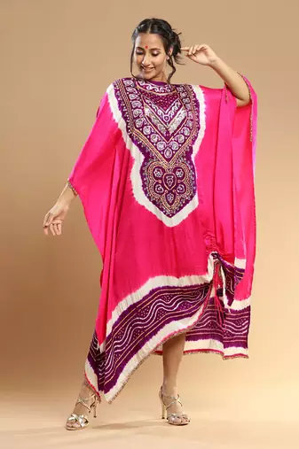Purple And Fuschia Bandhani Kaftan