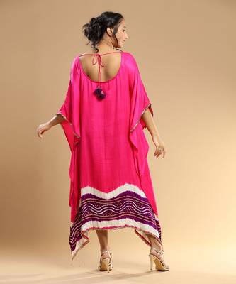 Purple And Fuschia Bandhani Kaftan 5