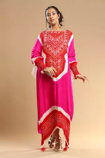 Red And Fuschia Bandhani Kaftan