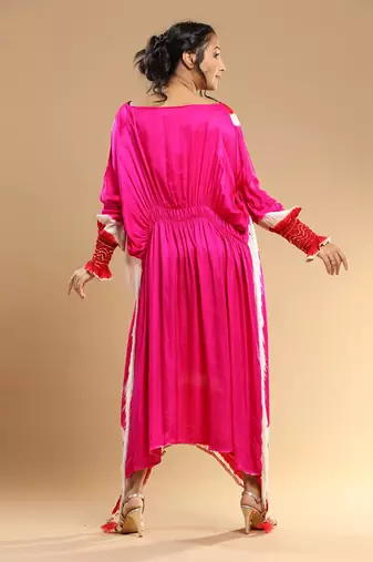 Red And Fuschia Bandhani Kaftan