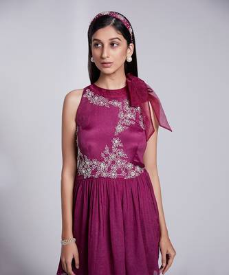 Beautiful Peplum Top With Tie Up At The Neckline Paired With Crush Fabric Pants. 3
