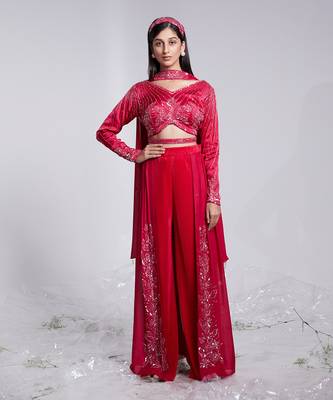 Fusion Set With Floral And Geometrical Details 3