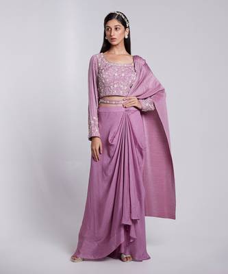 Beautifully Hand Crafted Skirt Saree Set Having Pre Pleated Crush Pallu. 2
