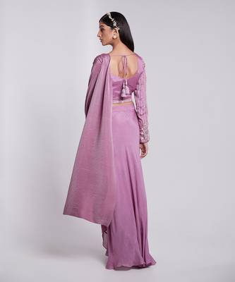 Beautifully Hand Crafted Skirt Saree Set Having Pre Pleated Crush Pallu. 5