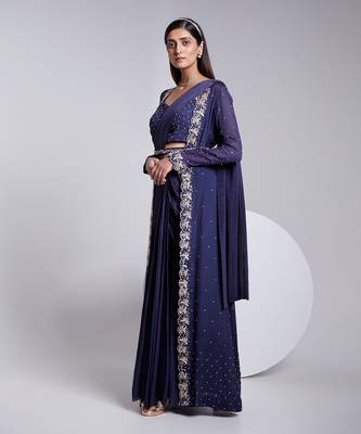 Flawless Predraped Saree With Hand Crafted Buti Bustier 3