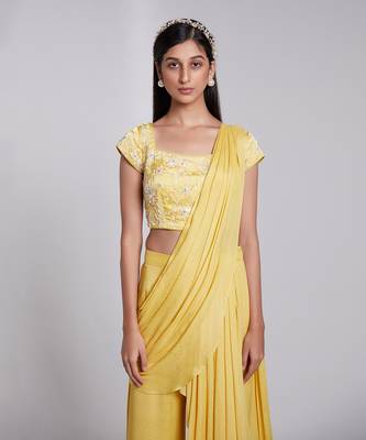 Flawless Pant Saree With Embriodered Blouse. 3