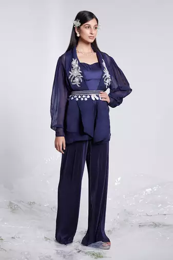 Four Piece Set