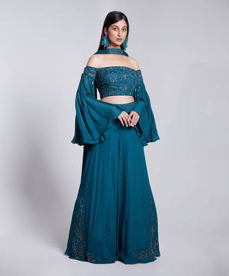 Off Shoulder Top With Bell Sleeve 3