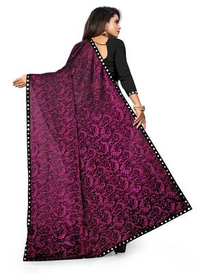 WOMEN  WINE  LYCRA BLEND ZARI PRINT SAREE 4