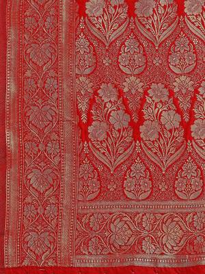 Red Woven Banarasi Saree Without Blouse 4