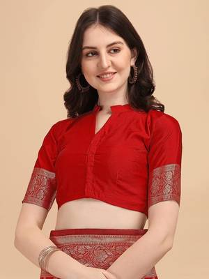 Red Woven Banarasi Saree Without Blouse 5