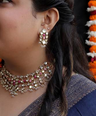 Enamoured Kundan Necklace Set 3