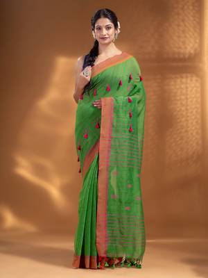 Green Cotton Blend handwoven soft Saree with pom pom 2