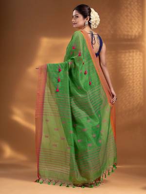 Green Cotton Blend handwoven soft Saree with pom pom 4