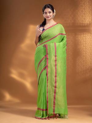 Green Pure Cotton handwoven soft Saree with zari pallu 2