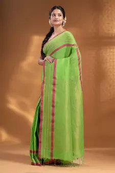 Green Pure Cotton handwoven soft Saree with zari pallu