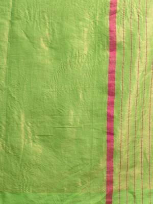 Green Pure Cotton handwoven soft Saree with zari pallu 5