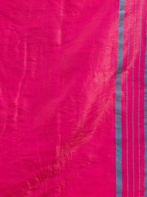 Fuchsia Pure Cotton handwoven soft Saree with zari pallu 5