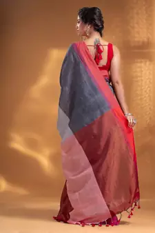 Grey Pure Cotton handwoven soft Saree with zari pallu