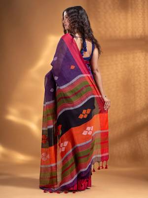 Purple Linen handwoven soft Saree with woven design 4