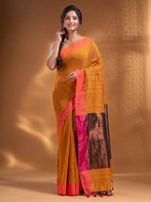 Yellow Pure Cotton Woven Design soft Saree with zari pallu 2