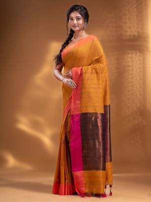 Yellow Pure Cotton Woven Design soft Saree with zari pallu 4