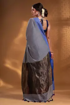 Grey Pure Cotton Woven Design soft Saree with zari pallu
