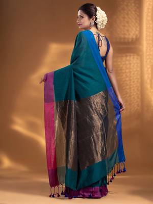 Teal Pure Cotton Woven Design soft Saree with zari pallu 4