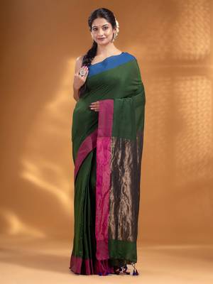 Green Pure Cotton Woven Design soft Saree with zari pallu 2