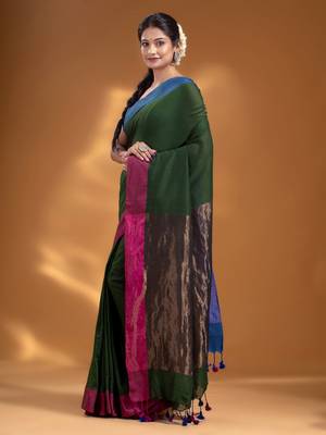 Green Pure Cotton Woven Design soft Saree with zari pallu 4