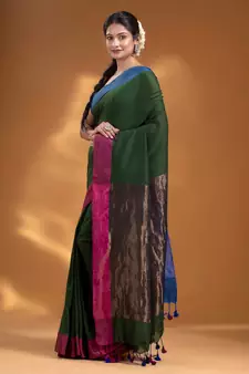 Green Pure Cotton Woven Design soft Saree with zari pallu