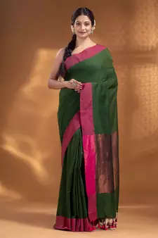 Bottol Green Pure Cotton Woven Design soft Saree with zari pallu