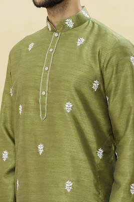 Green embroidered art silk kurta-pajama 3