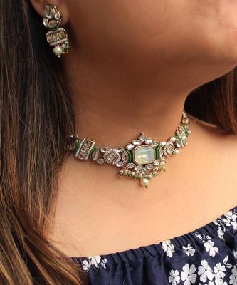Divine Kundan Choker Set 2