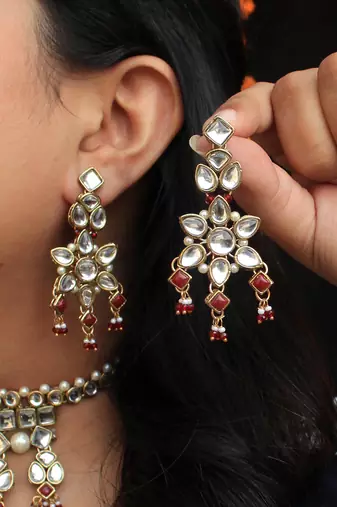 Regal Kundan  Choker Set