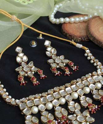 Regal Kundan  Choker Set 4