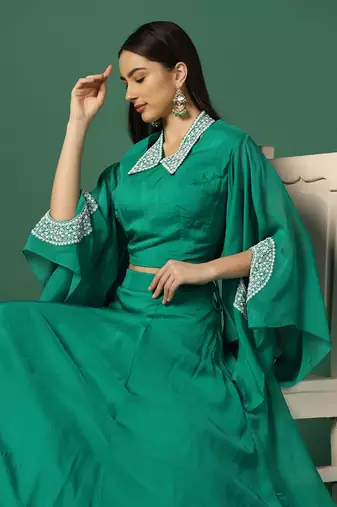 Green And Pearl Work Crop Top And Skirt With Cape