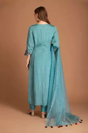 Mineral Blue Kurta Set With Multi Colour Thread Work & Organza Dupatta