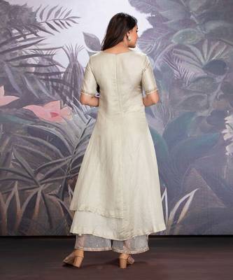 Baize Green Silk Linen Tunic With Cowl Details And Organza Pants With Dabka Work 2