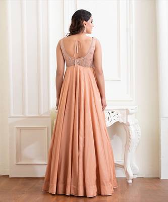 Peach Bloom Silk Linen Anarkali With Handwork Of Zardozi In Chand Motifs Clubbed With Mukaish Dupatta. 2