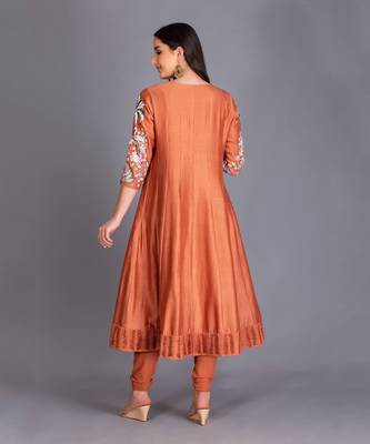 With Exquisite Aqua Outfits And Sequin Work We Bring You An Anarkali 3