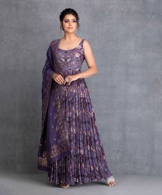 Heirloom Lilac Georgette Printed Anarkali Highlight Of Sequin And Katdana Clubbed 3