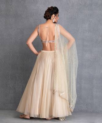 Baize Green Silk Organza Short Lehenga With Resham Work Raw Silk Blouse And Mukaish Work Dupatta. 2