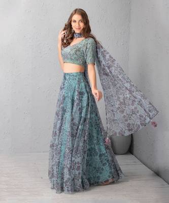 Heirloom Lilac Chanderi Silk Anarkali With Hand Work Of Zardozi Clubbed With Tuelle Lehenga And Tuelle Dupatta. 2