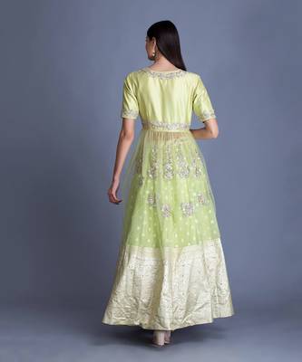 This Summer Go For The Refreshing Lime Green Banarsi Lehenga 3