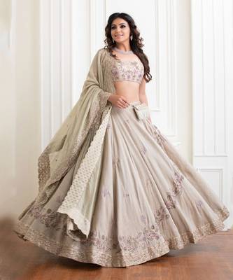 Baize Green Raw Silk Lehenga And Blouse 3