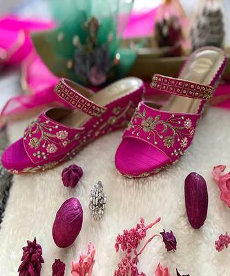Fuchsia Pink Wedges 3