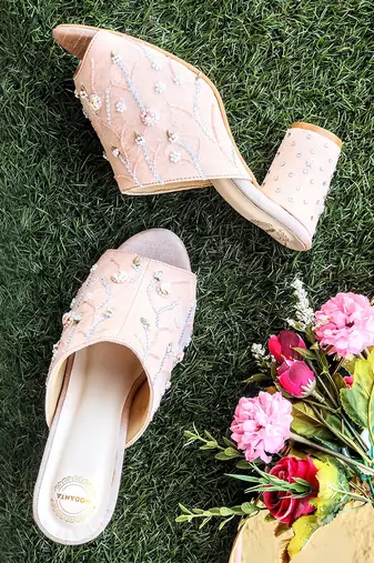 Floral Peeptoes